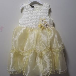 Girl's Holiday Editions dress size 4t